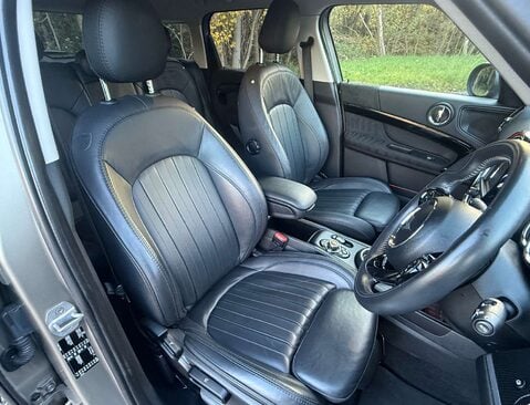 Mini Countryman 1.5 Countryman Cooper Exclusive Auto 5dr 23