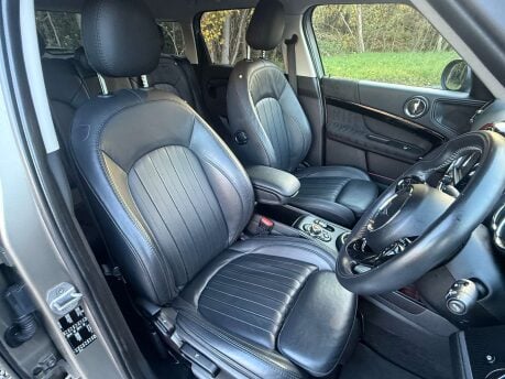 Mini Countryman 1.5 Countryman Cooper Exclusive Auto 5dr 23