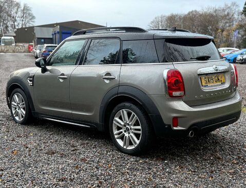Mini Countryman 1.5 Countryman Cooper Exclusive Auto 5dr 5