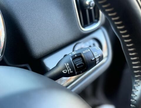 Mini Countryman 1.5 Countryman Cooper Exclusive Auto 5dr 34