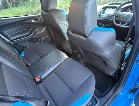 Ford Focus 2.3 Focus RS 4WD 5dr 12