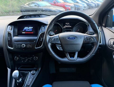 Ford Focus 2.3 Focus RS 4WD 5dr 19