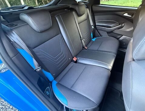 Ford Focus 2.3 Focus RS 4WD 5dr 14