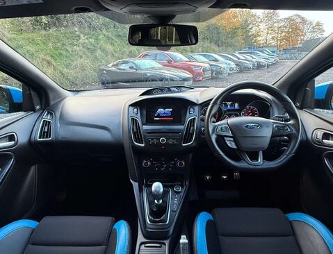 Ford Focus 2.3 Focus RS 4WD 5dr 18