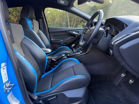 Ford Focus 2.3 Focus RS 4WD 5dr 29