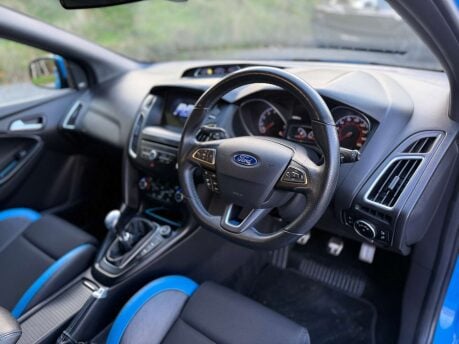 Ford Focus 2.3 Focus RS 4WD 5dr 28