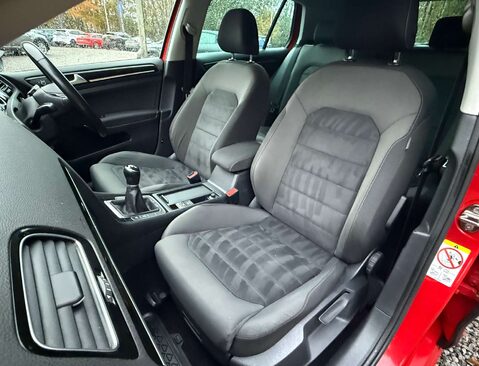 Volkswagen Golf 1.6 Golf GT TDI BlueMotion Technology 5dr 25