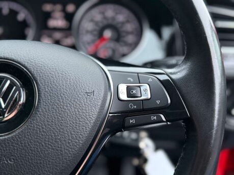 Volkswagen Golf 1.6 Golf GT TDI BlueMotion Technology 5dr 34