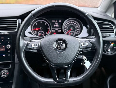 Volkswagen Golf 1.6 Golf GT TDI BlueMotion Technology 5dr 30