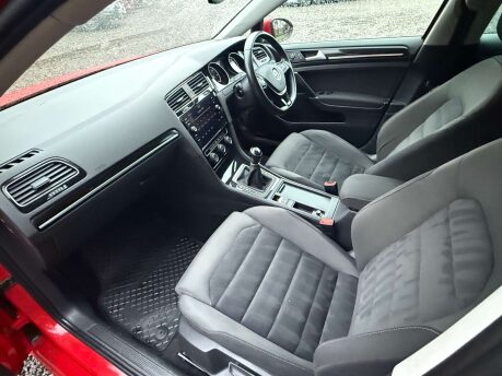 Volkswagen Golf 1.6 Golf GT TDI BlueMotion Technology 5dr 23