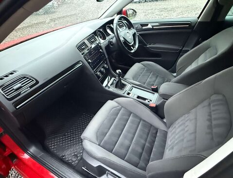 Volkswagen Golf 1.6 Golf GT TDI BlueMotion Technology 5dr 23