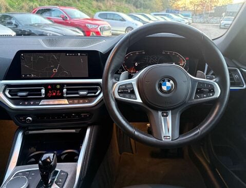 BMW 4 Series 2.0 420i M Sport Professional Edition Auto 2dr 19