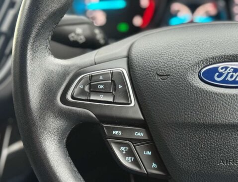 Ford Kuga 1.5 Kuga Titanium TDCI 5dr 37