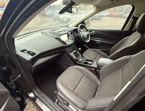 Ford Kuga 1.5 Kuga Titanium TDCI 5dr 23