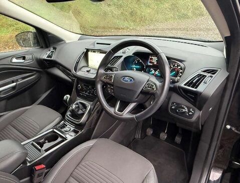 Ford Kuga 1.5 Kuga Titanium TDCI 5dr 29