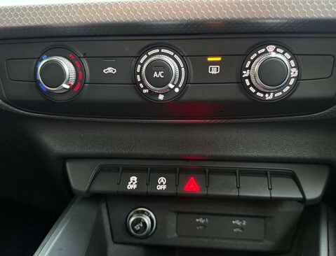 Audi A1 1.0 A1 Sportback 25 TFSI S Line 5dr 16