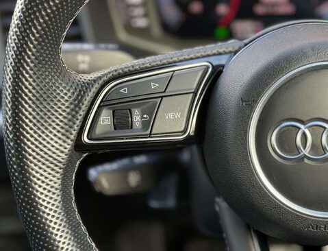 Audi A1 1.0 A1 Sportback 25 TFSI S Line 5dr 40