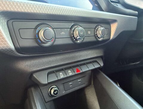 Audi A1 1.0 A1 Sportback 25 TFSI S Line 5dr 35