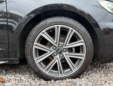 Audi A1 1.0 A1 Sportback 25 TFSI S Line 5dr 8