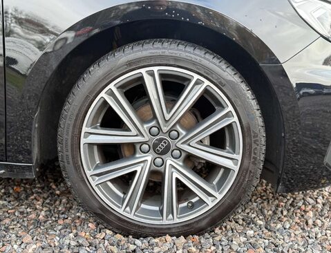 Audi A1 1.0 A1 Sportback 25 TFSI S Line 5dr 9