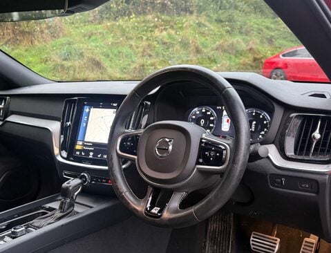 Volvo S60 2.0 S60 R-Design Edition T5 Auto 4dr 11