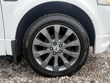 Land Rover Freelander 2.2 Freelander Dynamic SD4 Auto 4WD 5dr 10