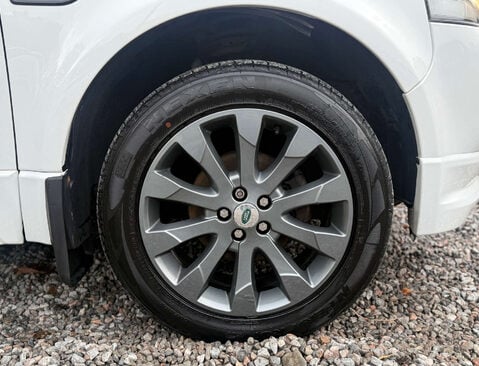 Land Rover Freelander 2.2 Freelander Dynamic SD4 Auto 4WD 5dr 10