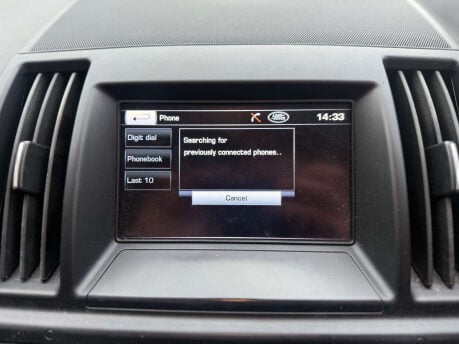 Land Rover Freelander 2.2 Freelander Dynamic SD4 Auto 4WD 5dr 19