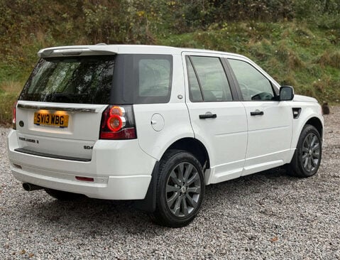 Land Rover Freelander 2.2 Freelander Dynamic SD4 Auto 4WD 5dr 3