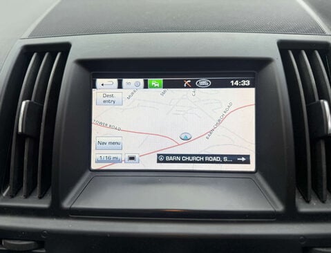 Land Rover Freelander 2.2 Freelander Dynamic SD4 Auto 4WD 5dr 18