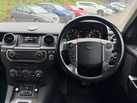 Land Rover Discovery 3.0 Discovery SE SDV6 Auto 4WD 5dr 22