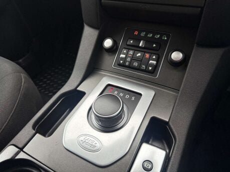 Land Rover Discovery 3.0 Discovery SE SDV6 Auto 4WD 5dr 31