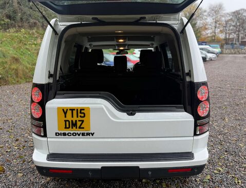 Land Rover Discovery 3.0 Discovery SE SDV6 Auto 4WD 5dr 10