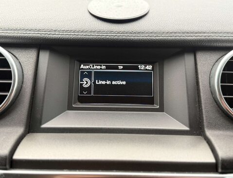 Land Rover Discovery 3.0 Discovery SE SDV6 Auto 4WD 5dr 36