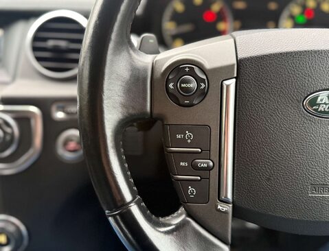 Land Rover Discovery 3.0 Discovery SE SDV6 Auto 4WD 5dr 39
