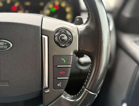 Land Rover Discovery 3.0 Discovery SE SDV6 Auto 4WD 5dr 40