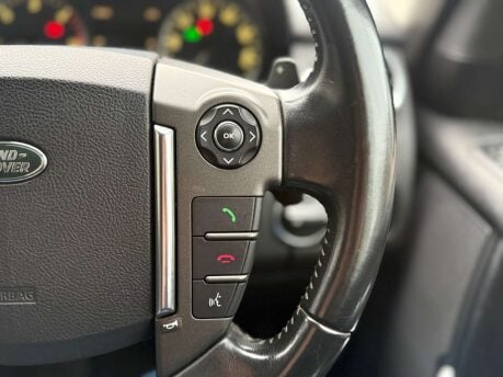 Land Rover Discovery 3.0 Discovery SE SDV6 Auto 4WD 5dr 40