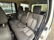 Land Rover Discovery 3.0 Discovery SE SDV6 Auto 4WD 5dr 18