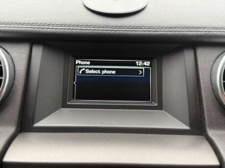 Land Rover Discovery 3.0 Discovery SE SDV6 Auto 4WD 5dr 35