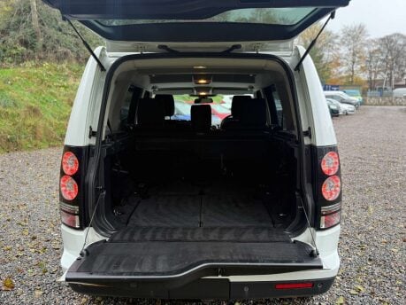 Land Rover Discovery 3.0 Discovery SE SDV6 Auto 4WD 5dr 11