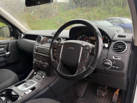 Land Rover Discovery 3.0 Discovery SE SDV6 Auto 4WD 5dr 27
