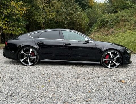 Audi A7 4.0 RS 7 Sportback TFSI V8 Quattro Auto 4WD 5dr 2
