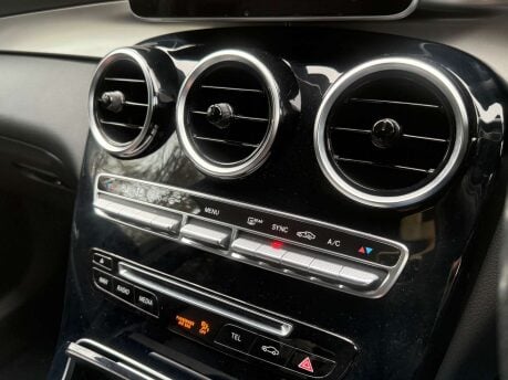 Mercedes-Benz GLC 2.1 GLC 220 Urban Edition D 4Matic Auto 4WD 5dr 20