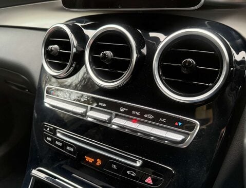 Mercedes-Benz GLC 2.1 GLC 220 Urban Edition D 4Matic Auto 4WD 5dr 20