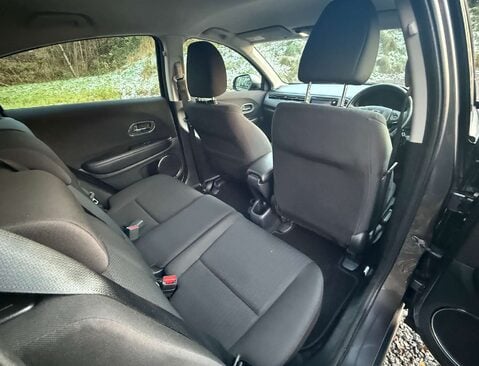 Honda HR-V 1.5 HR-V SE i-VTec 5dr 15