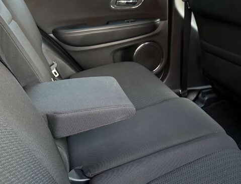 Honda HR-V 1.5 HR-V SE i-VTec 5dr 18