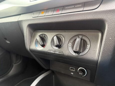 Skoda Fabia 1.0 Fabia Colour Edition TSI 5dr 19