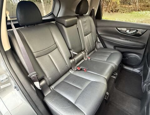 Nissan X-Trail 1.6 X-Trail Tekna dCi 4x4 4WD 5dr 12