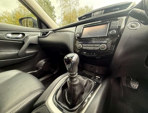 Nissan X-Trail 1.6 X-Trail Tekna dCi 4x4 4WD 5dr 35