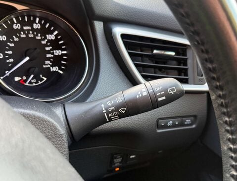 Nissan X-Trail 1.6 X-Trail Tekna dCi 4x4 4WD 5dr 9